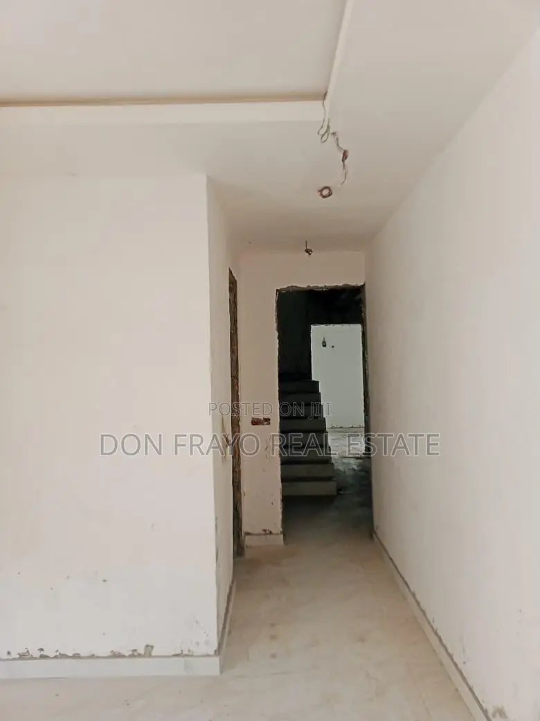 4bdrm Townhouse/Terrace in Banana Island for sale in Lagos Island / Lagos Island