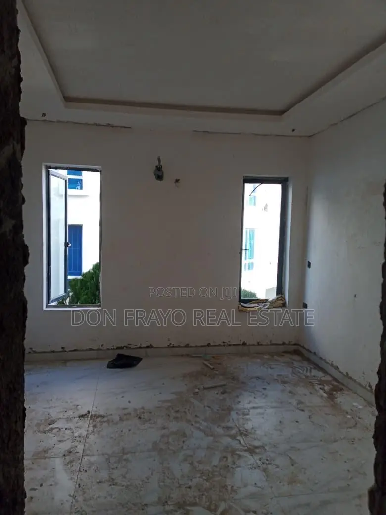 4bdrm Townhouse/Terrace in Banana Island for sale in Lagos Island / Lagos Island