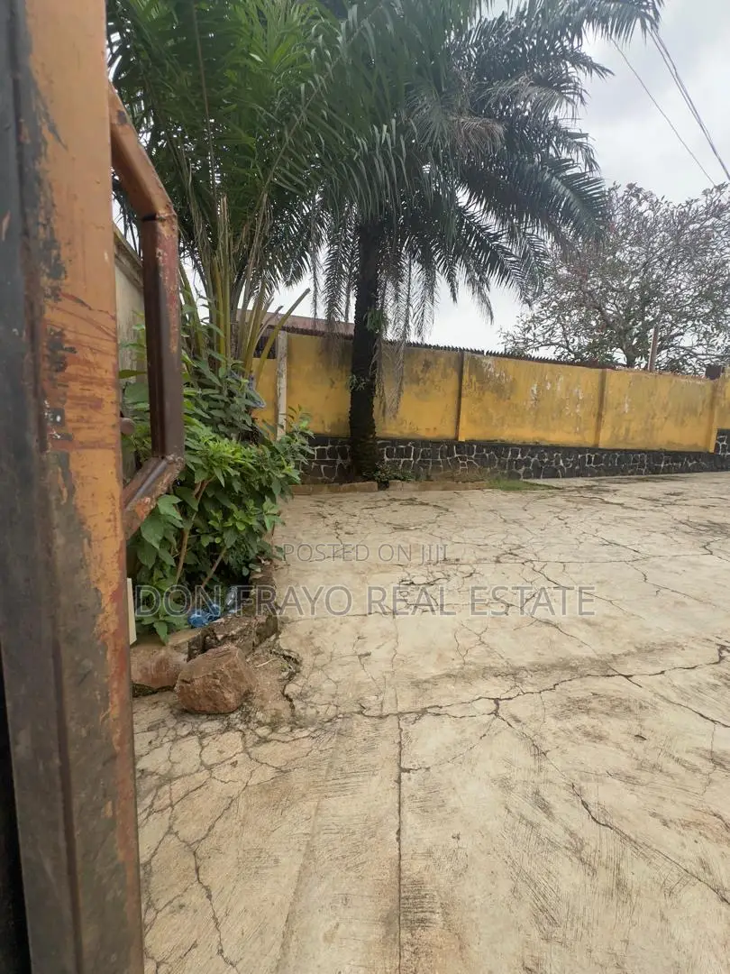 540 SQM Land With Bungalow Structure for Sale at Ikolaba Main Estate in Agodi