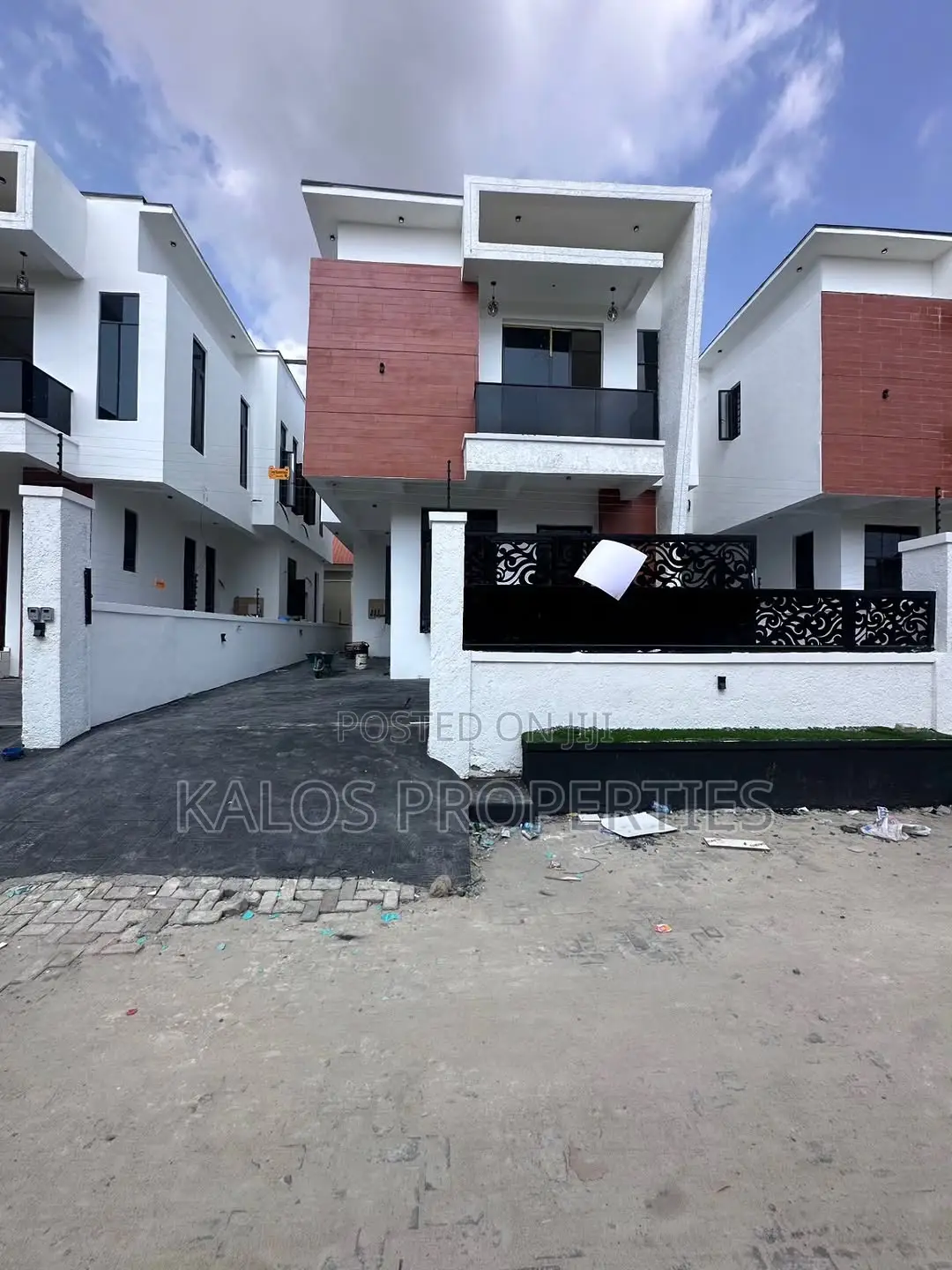 4bdrm Duplex in Ajah Lekki Lagos for sale in Ado / Ajah