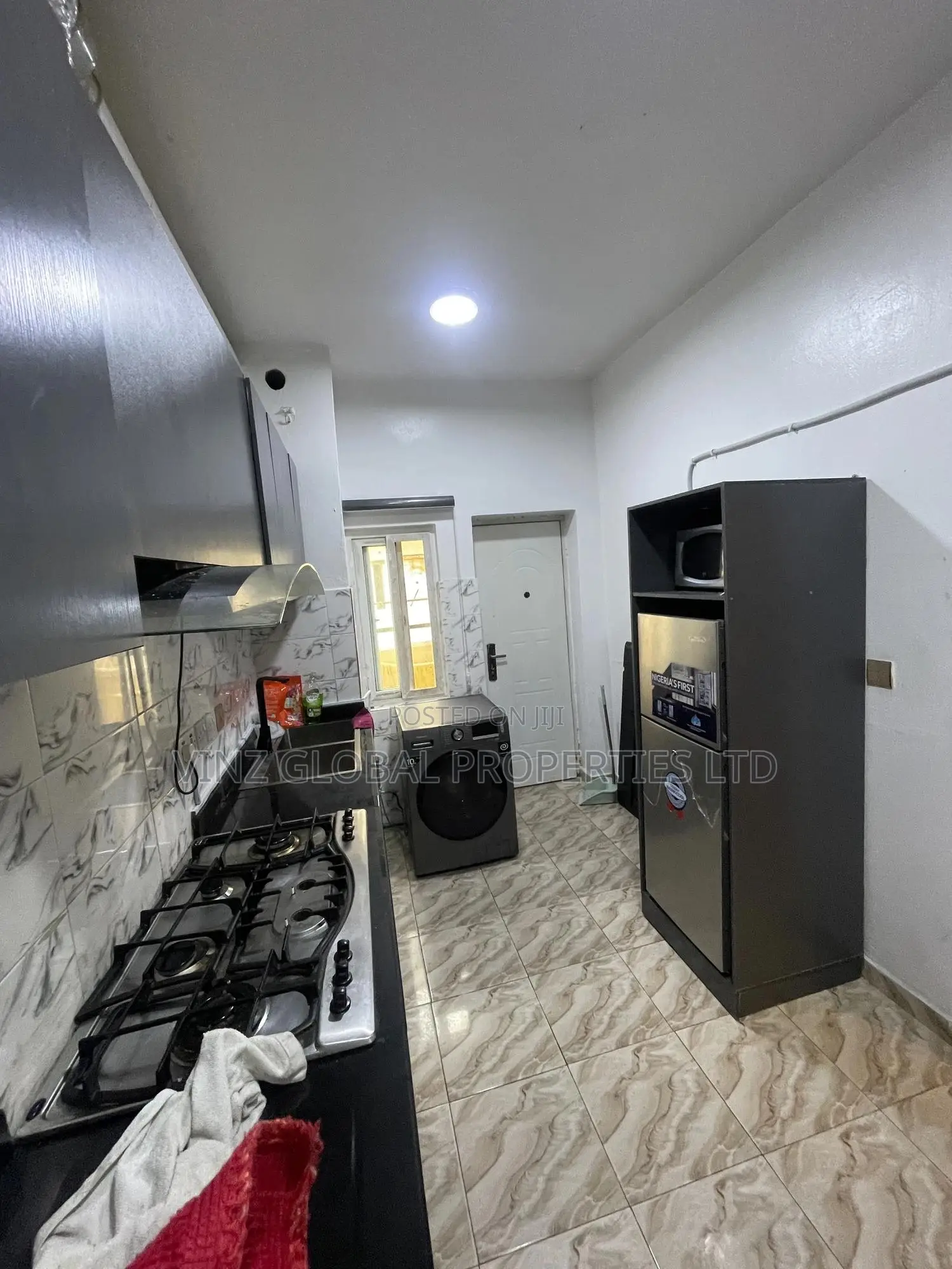 Luxury 2/3 Bedroom Apartment With Ps5 Snooker Board in Lekki