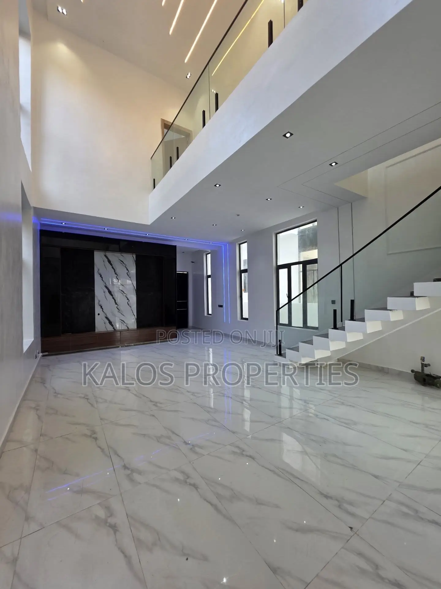 5bdrm Duplex in Ajah Lekki Lagos for sale in Ado / Ajah