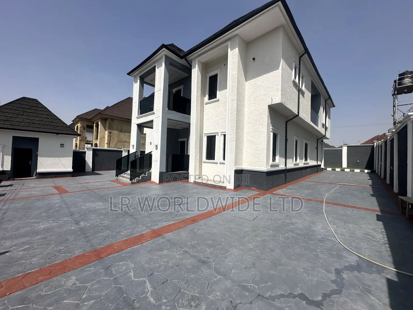 6bdrm Duplex in Efab, Gwarinpa for sale in Gwarinpa