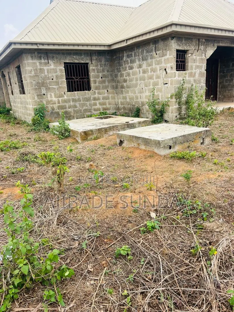 3bdrm House in Ado-Odo/Ota for sale in Ado-Odo/Ota