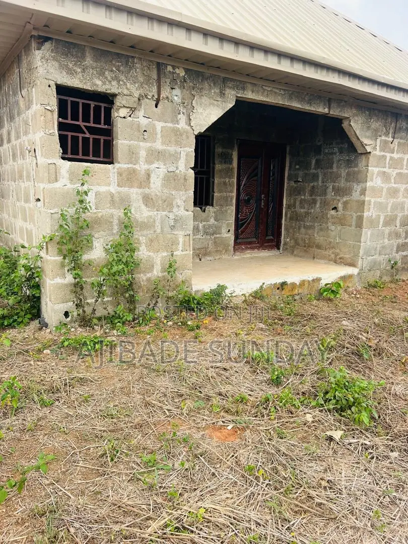 3bdrm House in Ado-Odo/Ota for sale in Ado-Odo/Ota