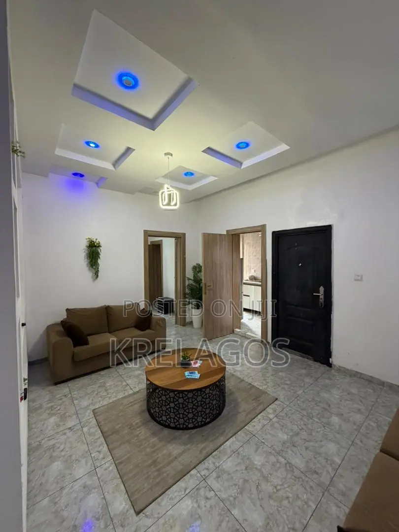 Furnished 2bdrm Apartment in Chevron Toll Gate for sale in Chevron