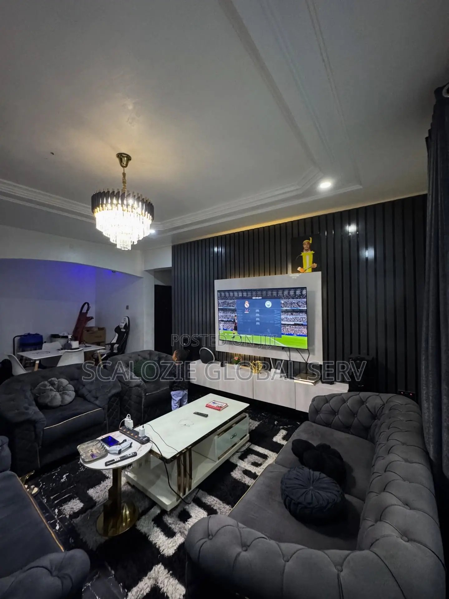2bdrm Block of Flats in Off Resdon Hotel, for sale in Port-Harcourt