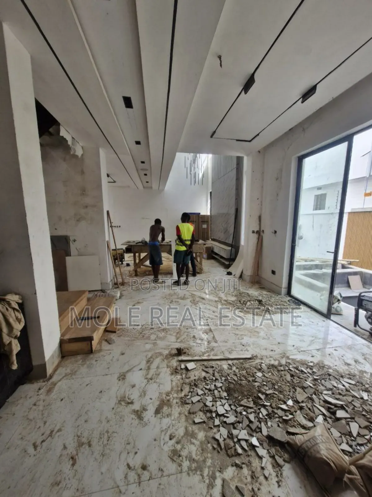 3.184sqm Joint Ventures Okotie Eboh Ikoyi Lagos in Ikoyi