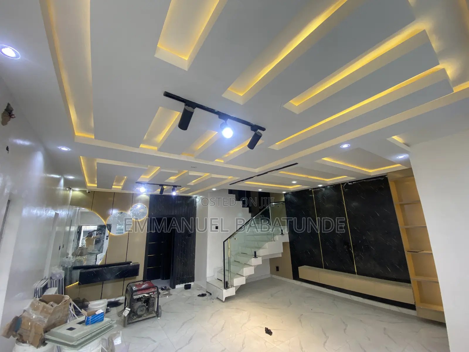 Furnished 7bdrm Duplex in Dele - Ojo Estate, Ikeja for sale in Ikeja