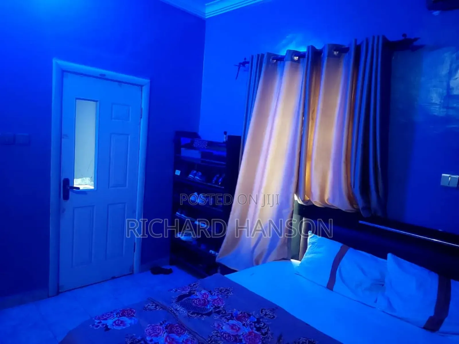 Furnished 1bdrm Shared Apartment in A Room. Chevron for rent in Chevron