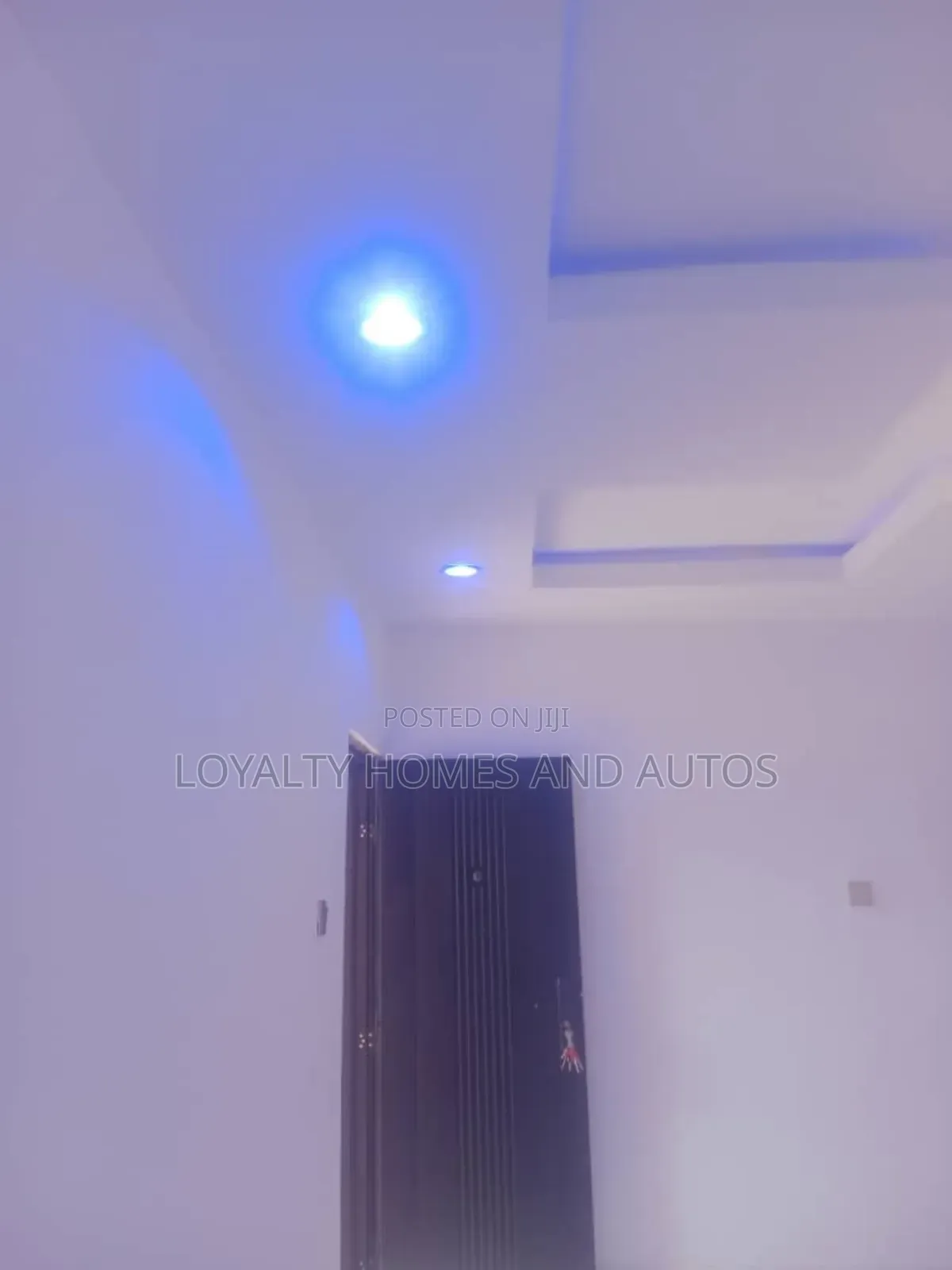 3bdrm Block of Flats in Ajao Estate Lagos, Ikeja for sale in Ikeja