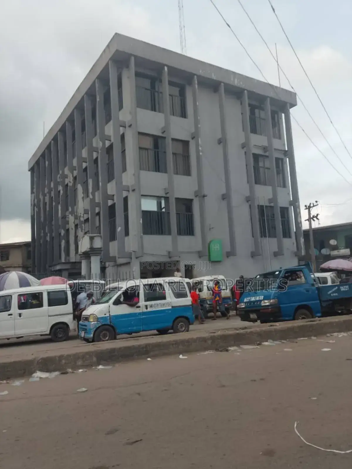 16bdrm Townhouse/Terrace in Owerri for sale in Owerri