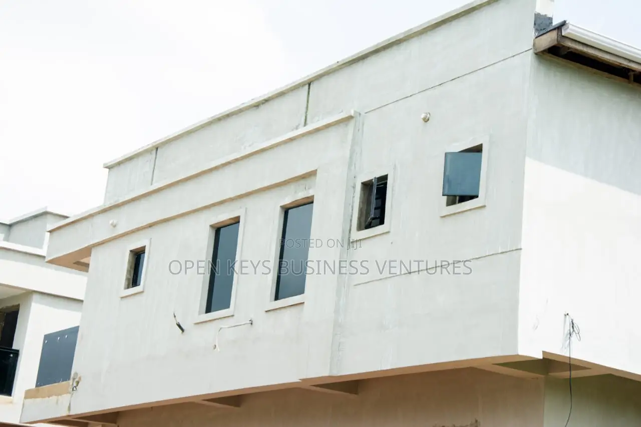 3bdrm Duplex in Ologede, CHallenge / Ibadan for sale in CHallenge / Ibadan