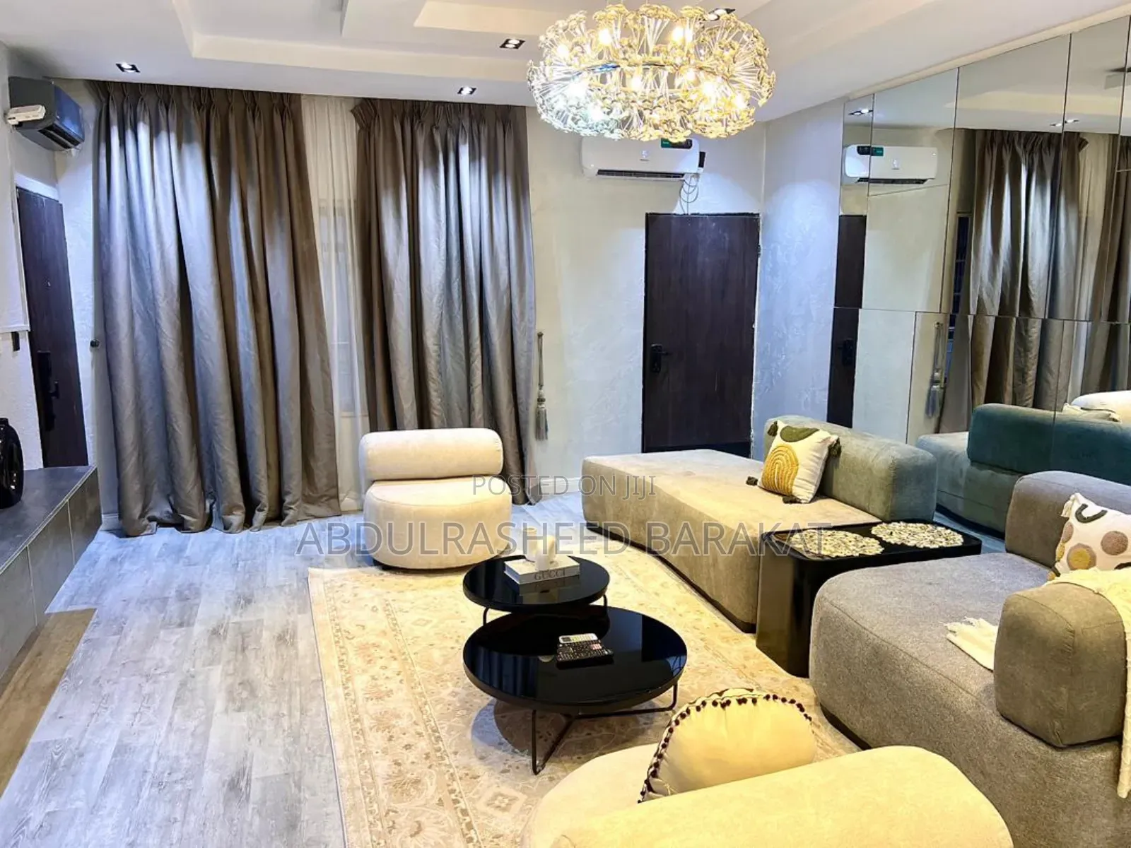 Luxury 3bedroom Apartment With Pool, Snooker and Ps5 in Lekki