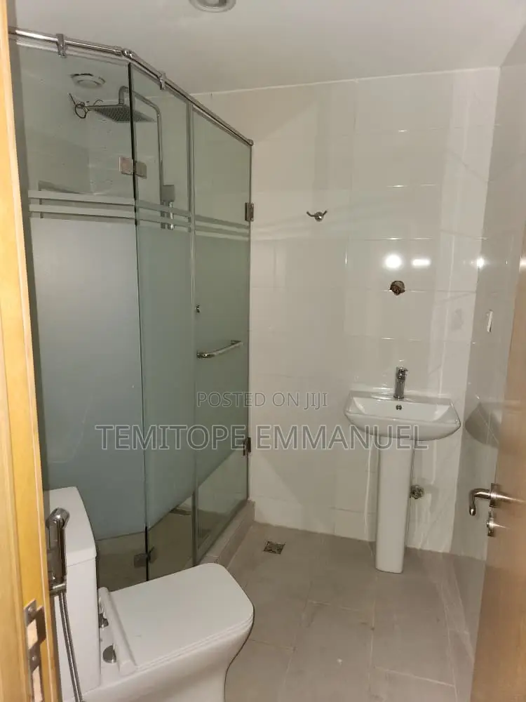 Furnished 3bdrm Apartment in Alagomeji, Yaba for rent in Yaba