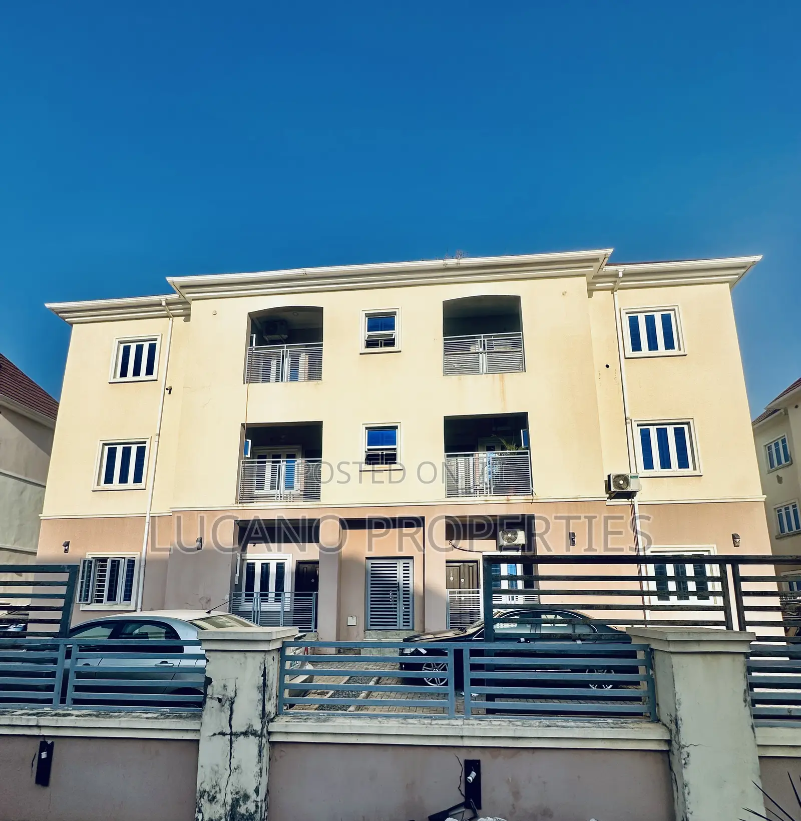3bdrm Block of Flats in River Park Estate, Lugbe District for sale in Lugbe District