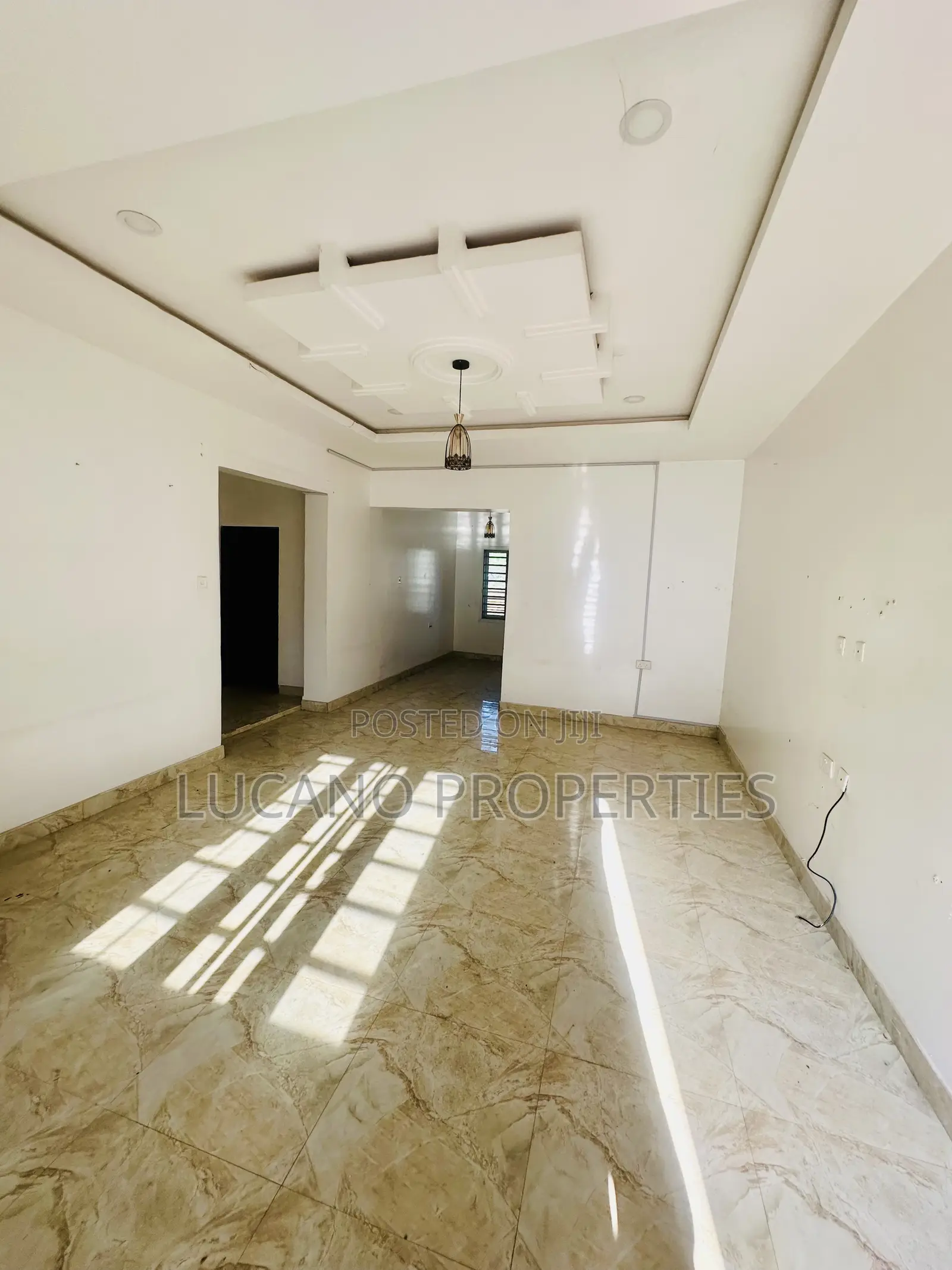 3bdrm Block of Flats in River Park Estate, Lugbe District for sale in Lugbe District