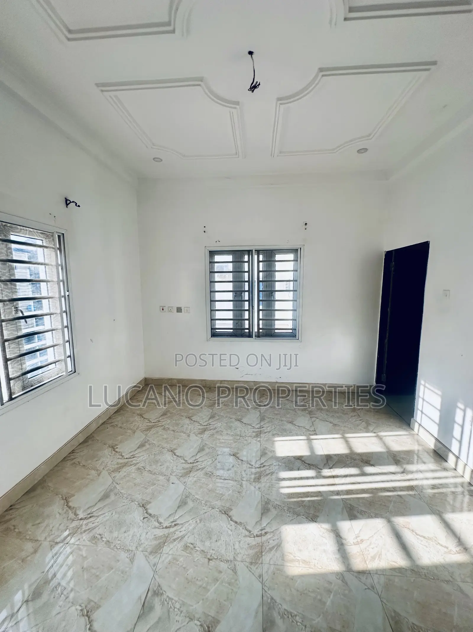 3bdrm Block of Flats in River Park Estate, Lugbe District for sale in Lugbe District