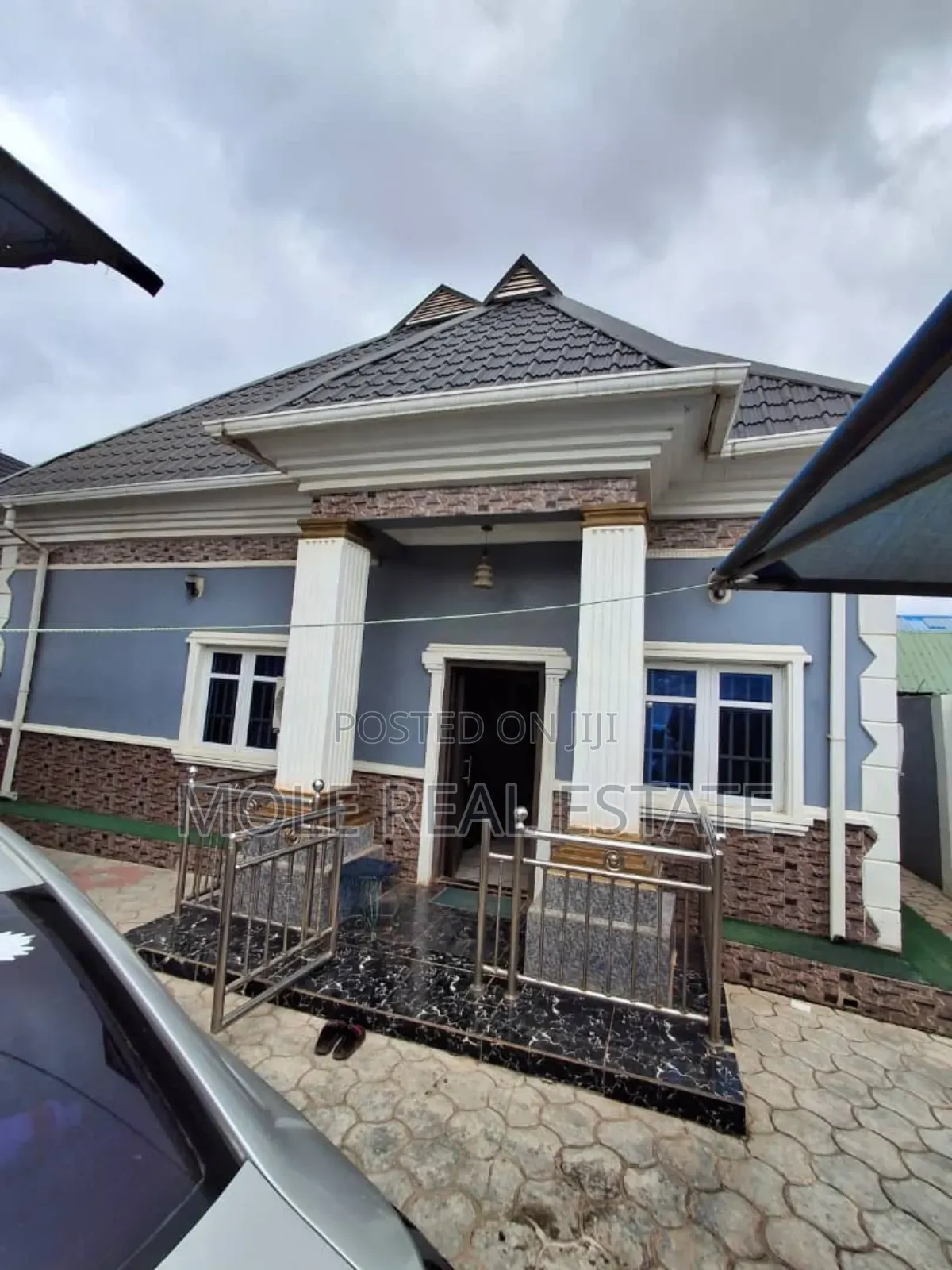 Furnished 4bdrm Bungalow in Egbeda for sale in Egbeda / Egbeda