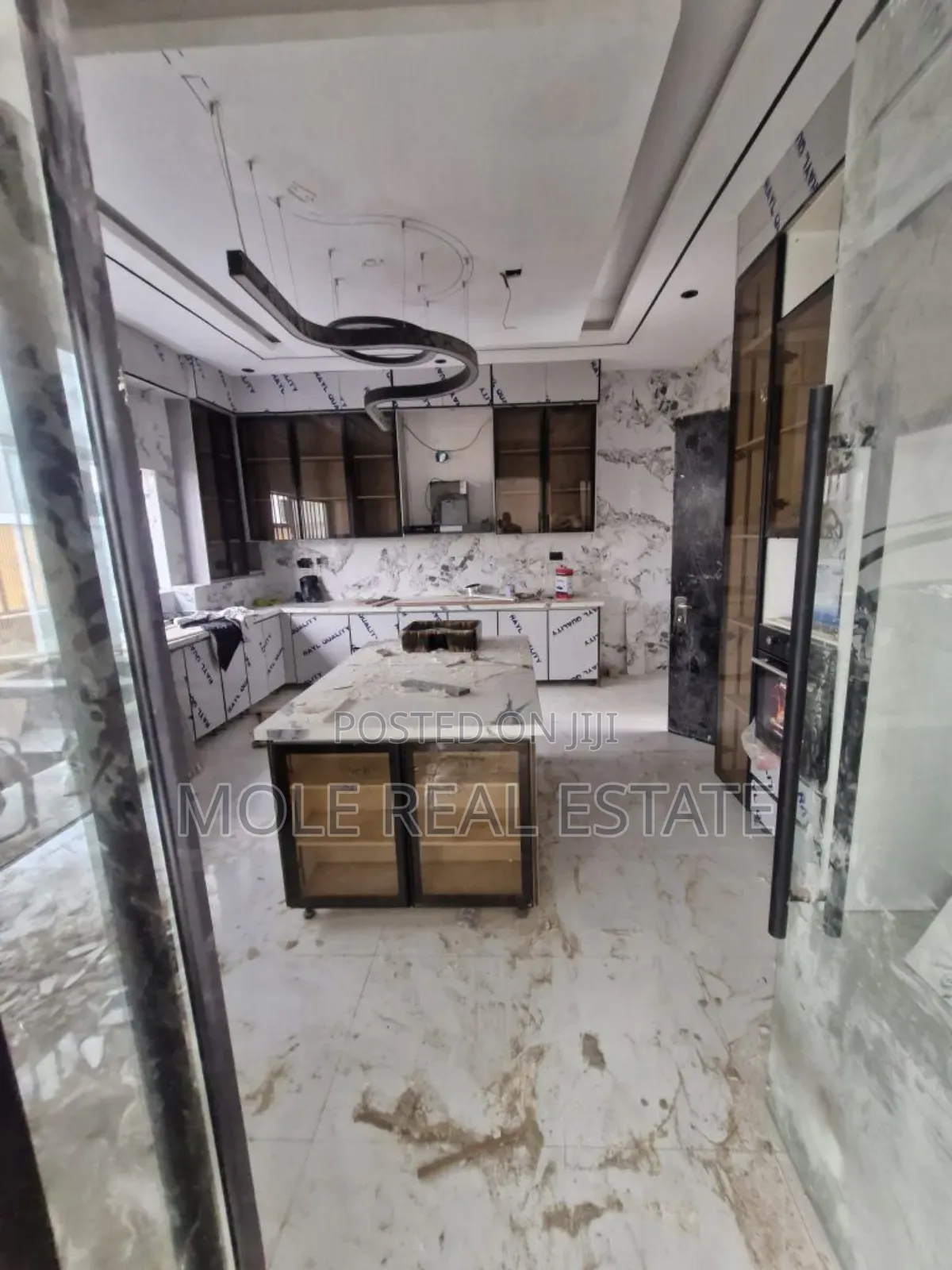 Furnished 3bdrm Penthouse in Ikoyi, Bourdillon for sale in Bourdillon