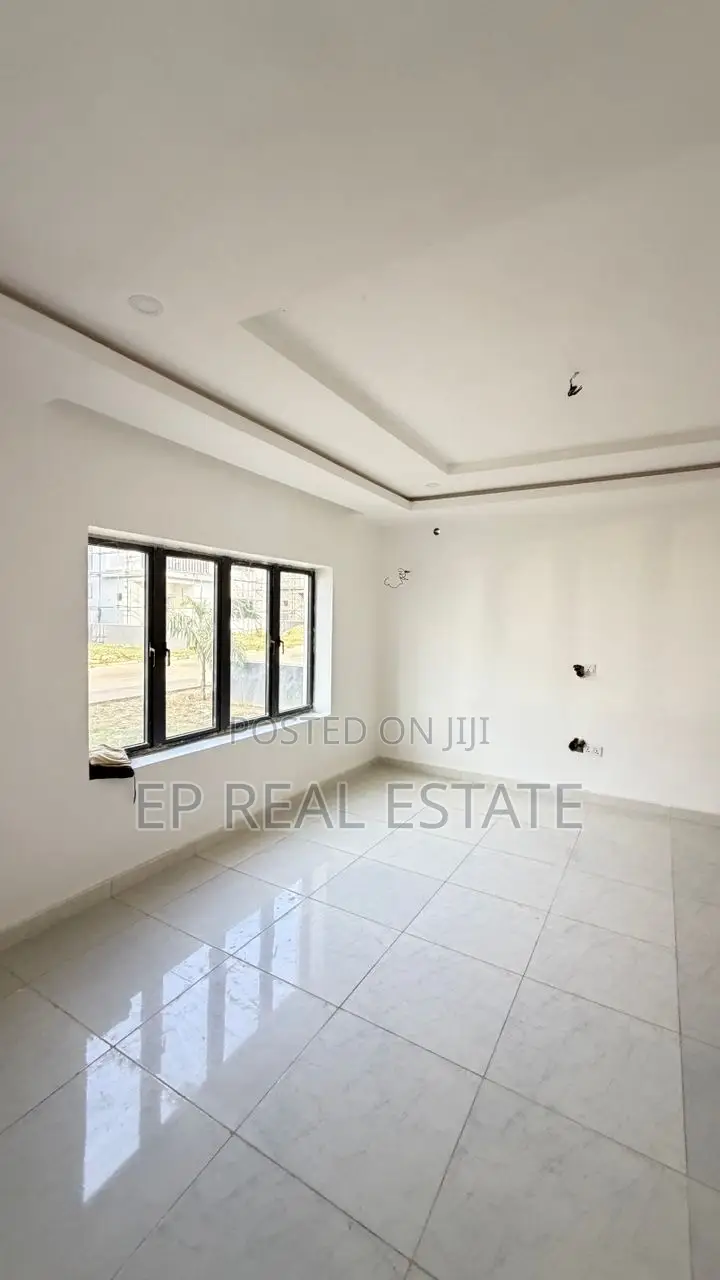 5bdrm Duplex in Lokogoma for sale in Lokogoma