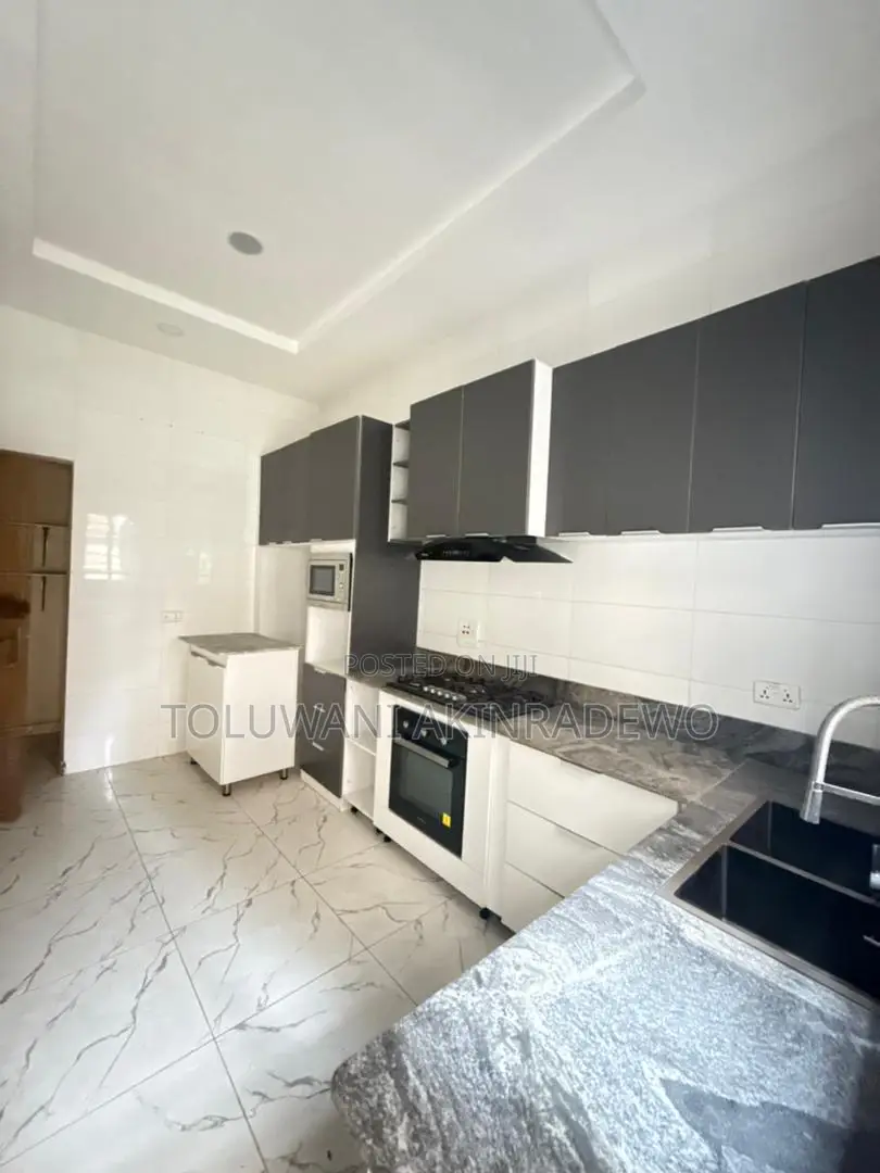 4bdrm Townhouse / Terrace in Orchid Lekki for rent in Lekki Phase 2