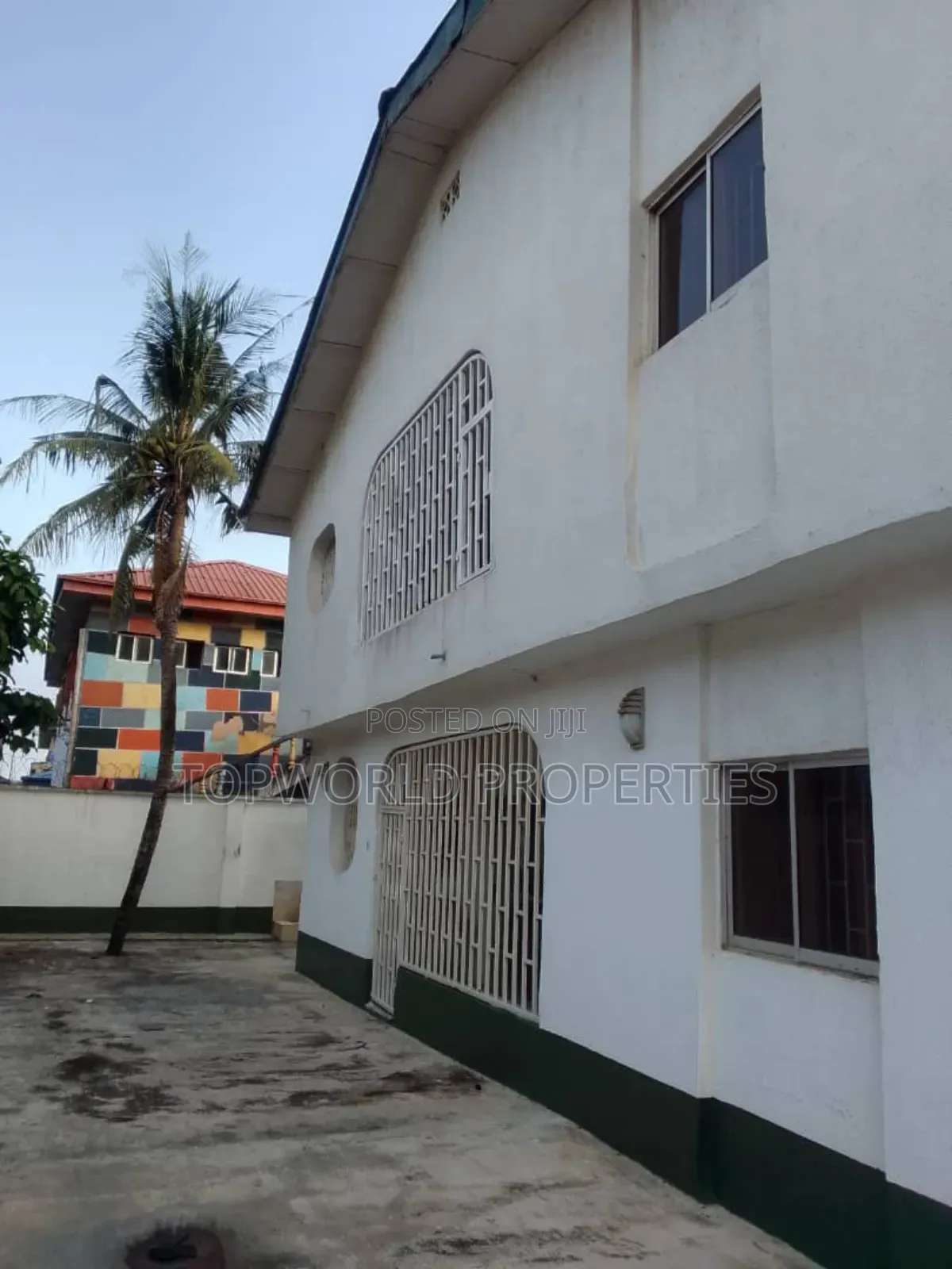 3bdrm Block of Flats in Egbeda Alimosho for sale in Egbeda