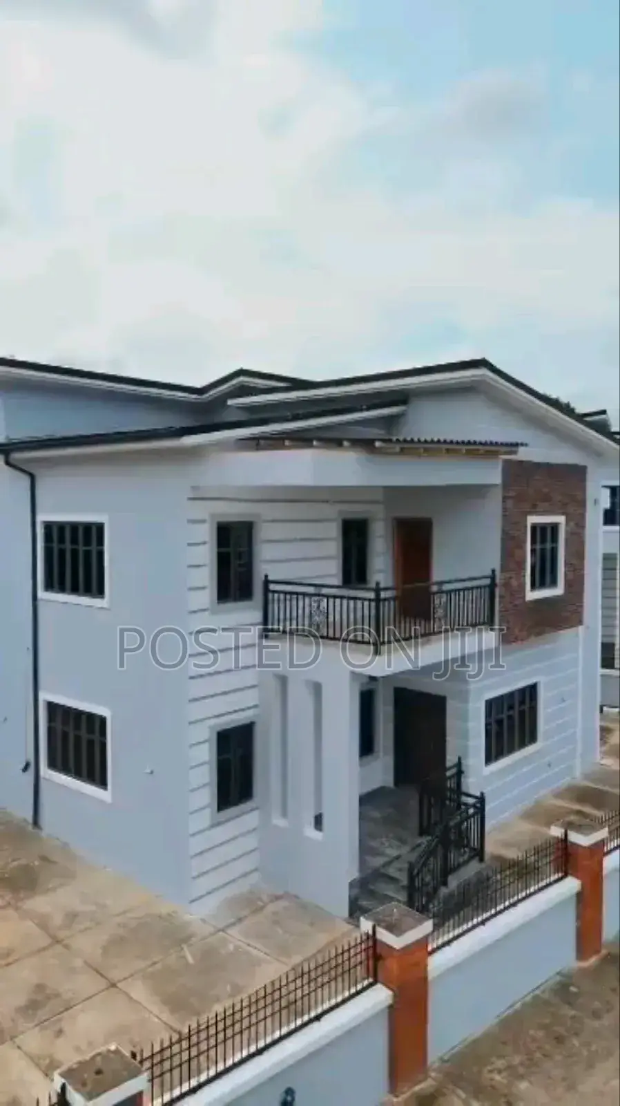 Furnished 4bdrm Duplex in Independent Layout, Enugu for sale in Enugu
