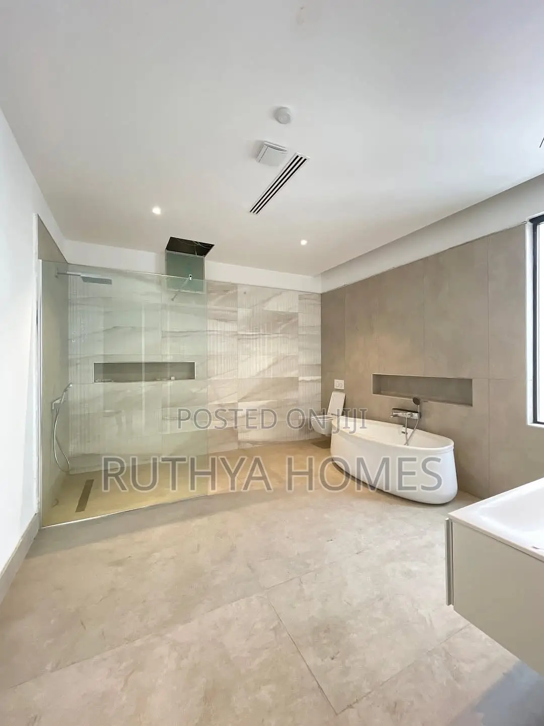 5bdrm Mansion in Bourdillon for sale in Bourdillon