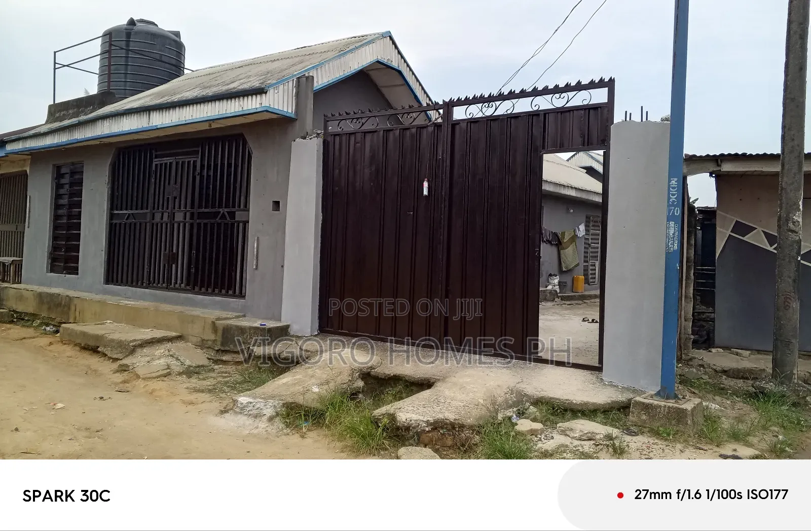 1bdrm Block of Flats in Adc, Port-Harcourt for sale in Port-Harcourt