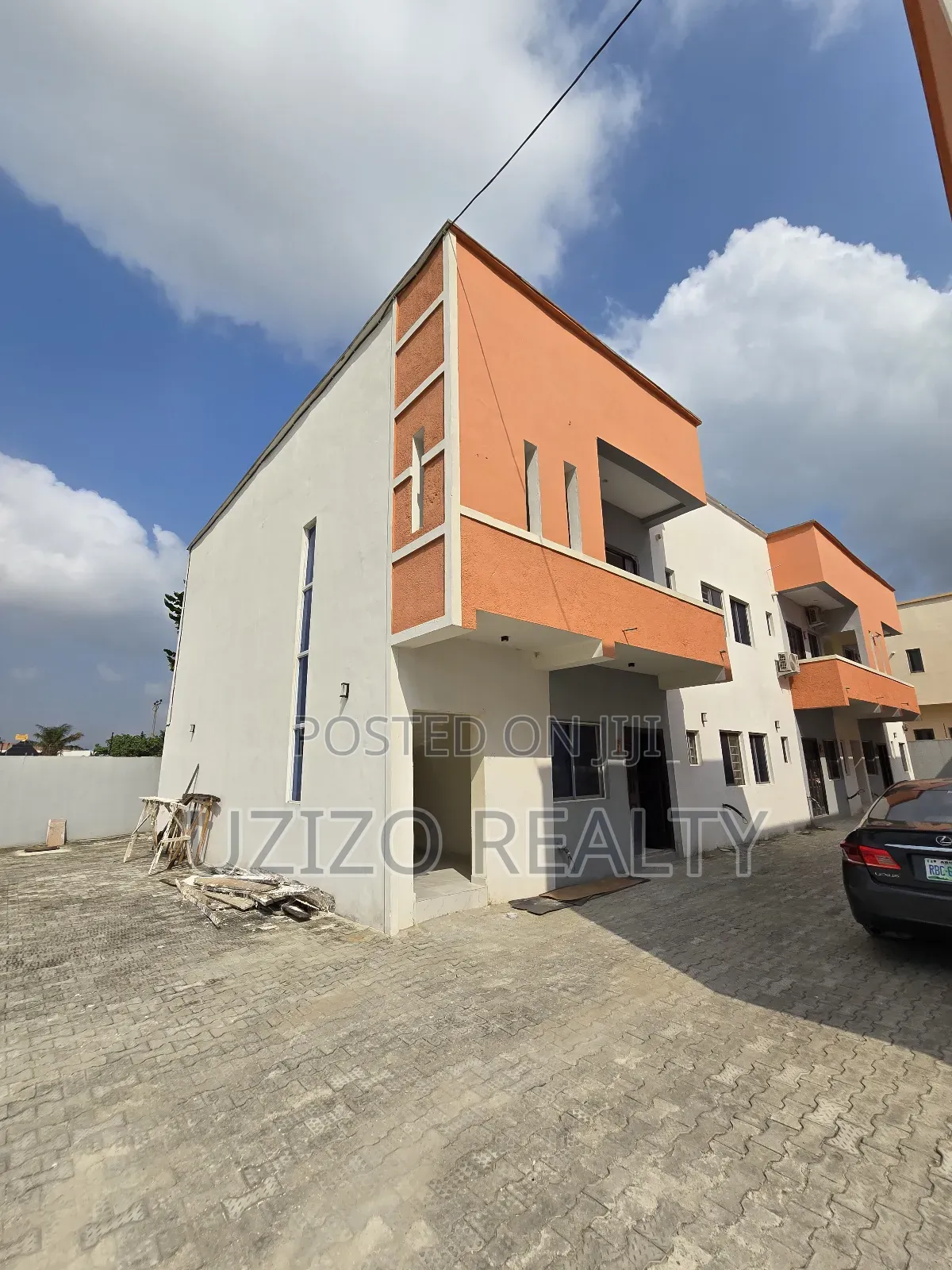 2bdrm Apartment in Abijo for sale in Abijo