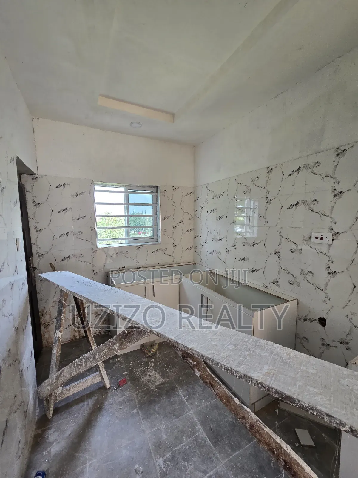 2bdrm Apartment in Abijo for sale in Abijo