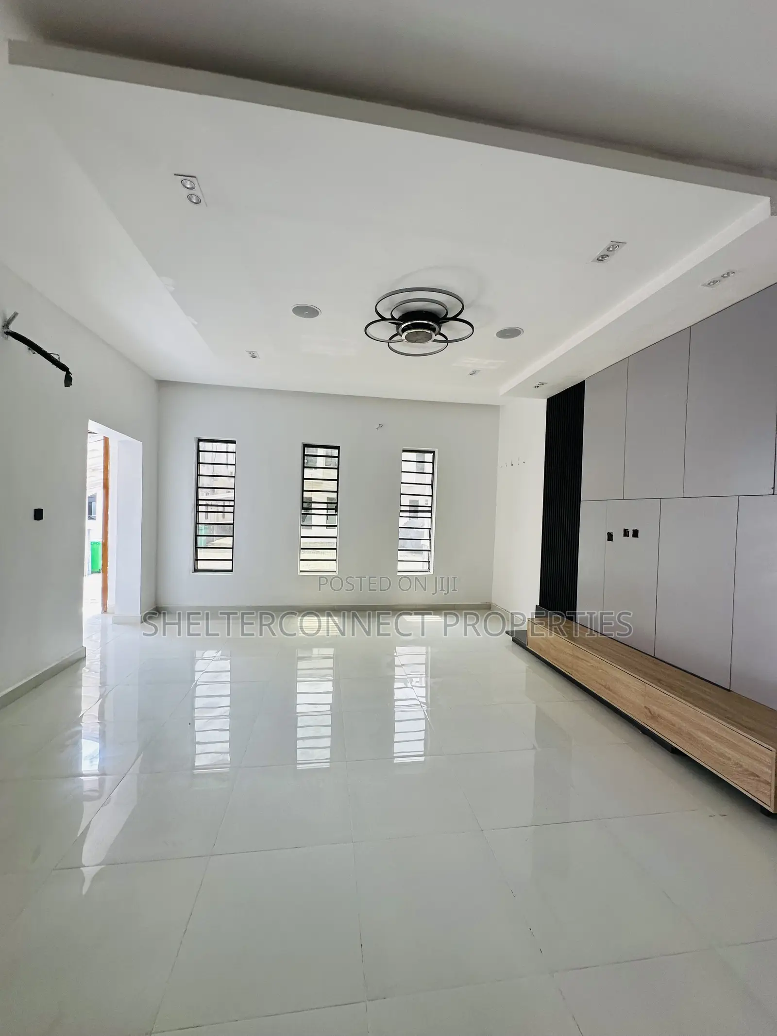 4bdrm Duplex in VGC / Ajah for sale in VGC / Ajah