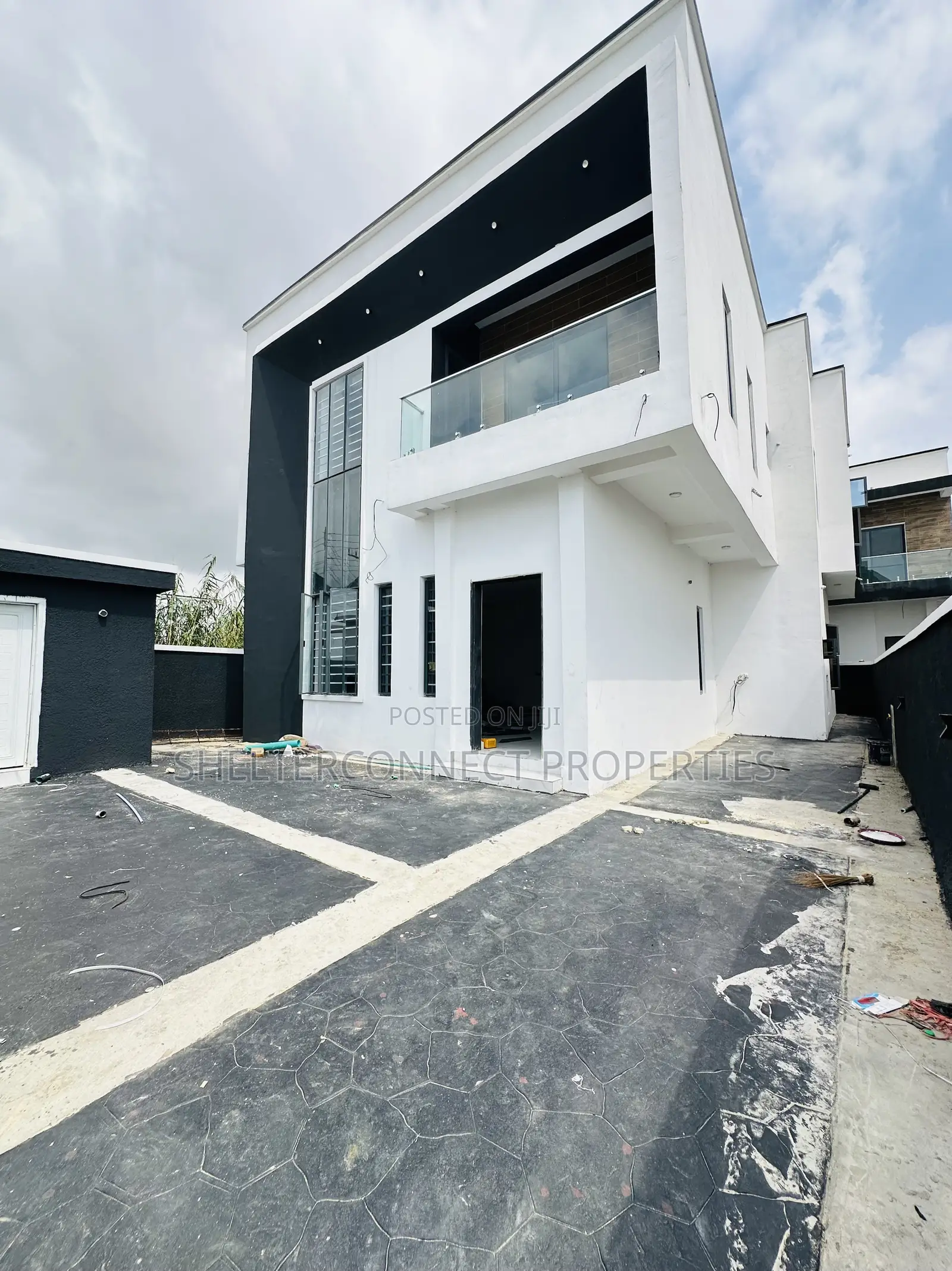 5bdrm Duplex in VGC / Ajah for sale in VGC / Ajah