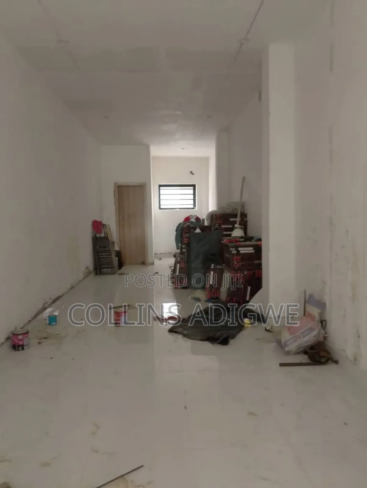 42sqm Shop Orchid Road in Lekki
