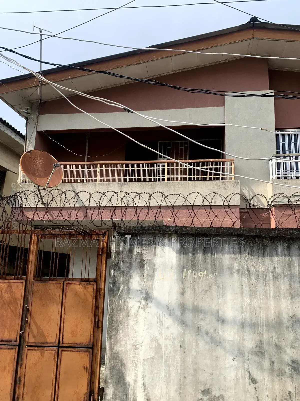 4bdrm Duplex in Alagomeji for sale in Alagomeji