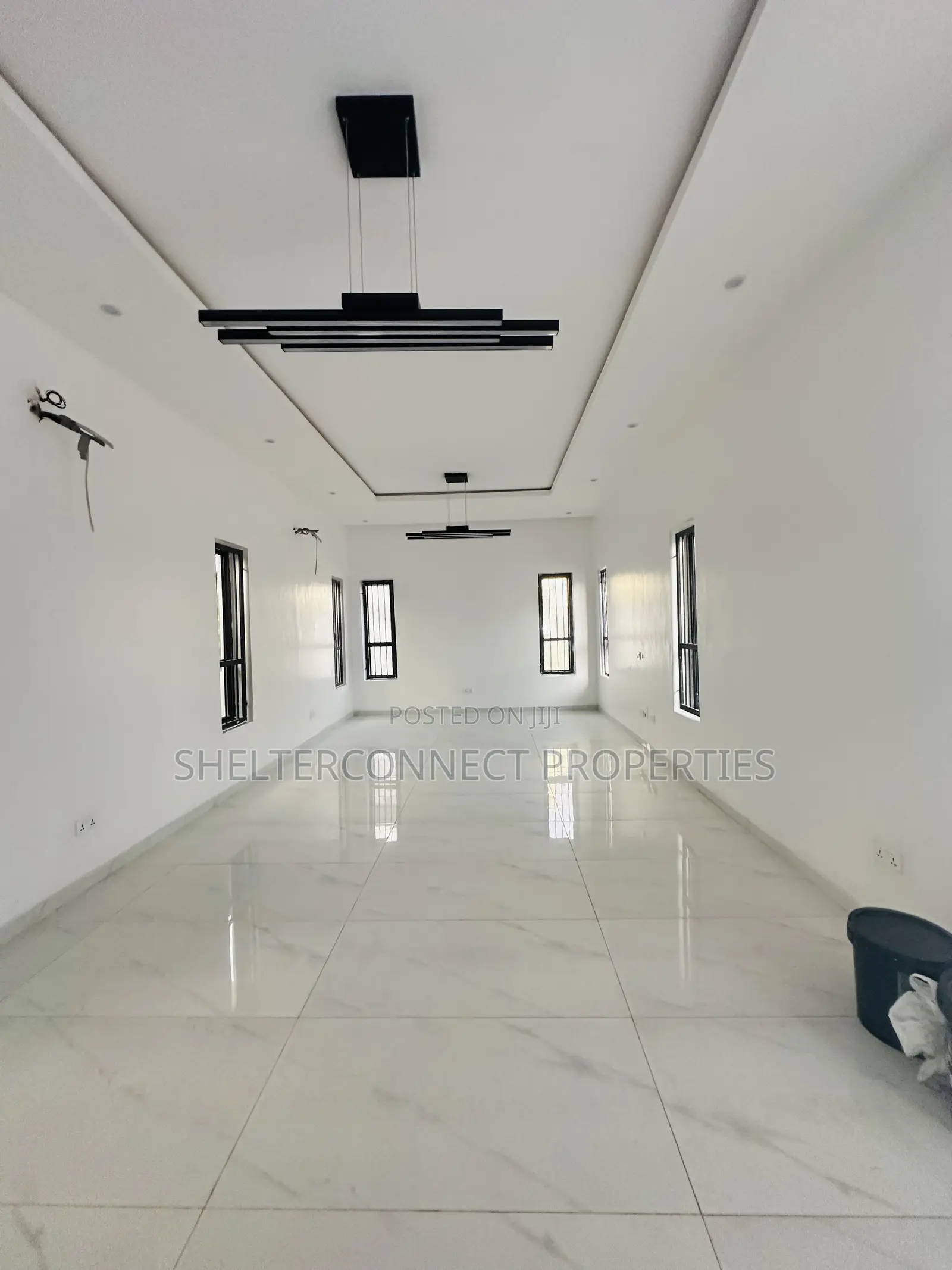 5bdrm Duplex in Ajah for sale in Ajah