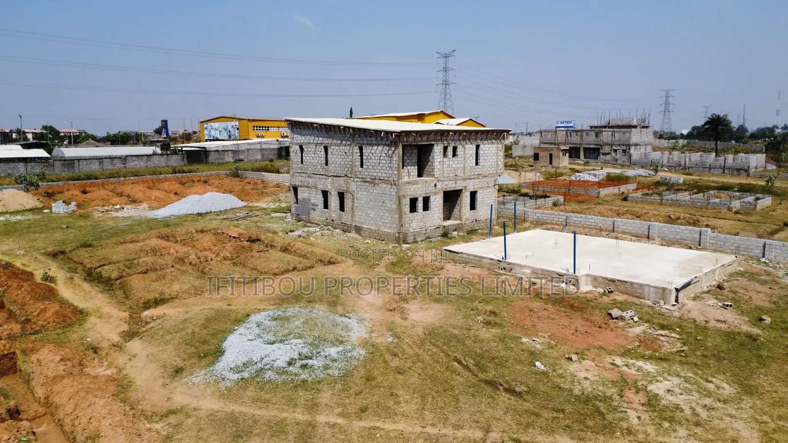 5bdrm Duplex in Hutu, Sabon Lugbe for sale in Sabon Lugbe