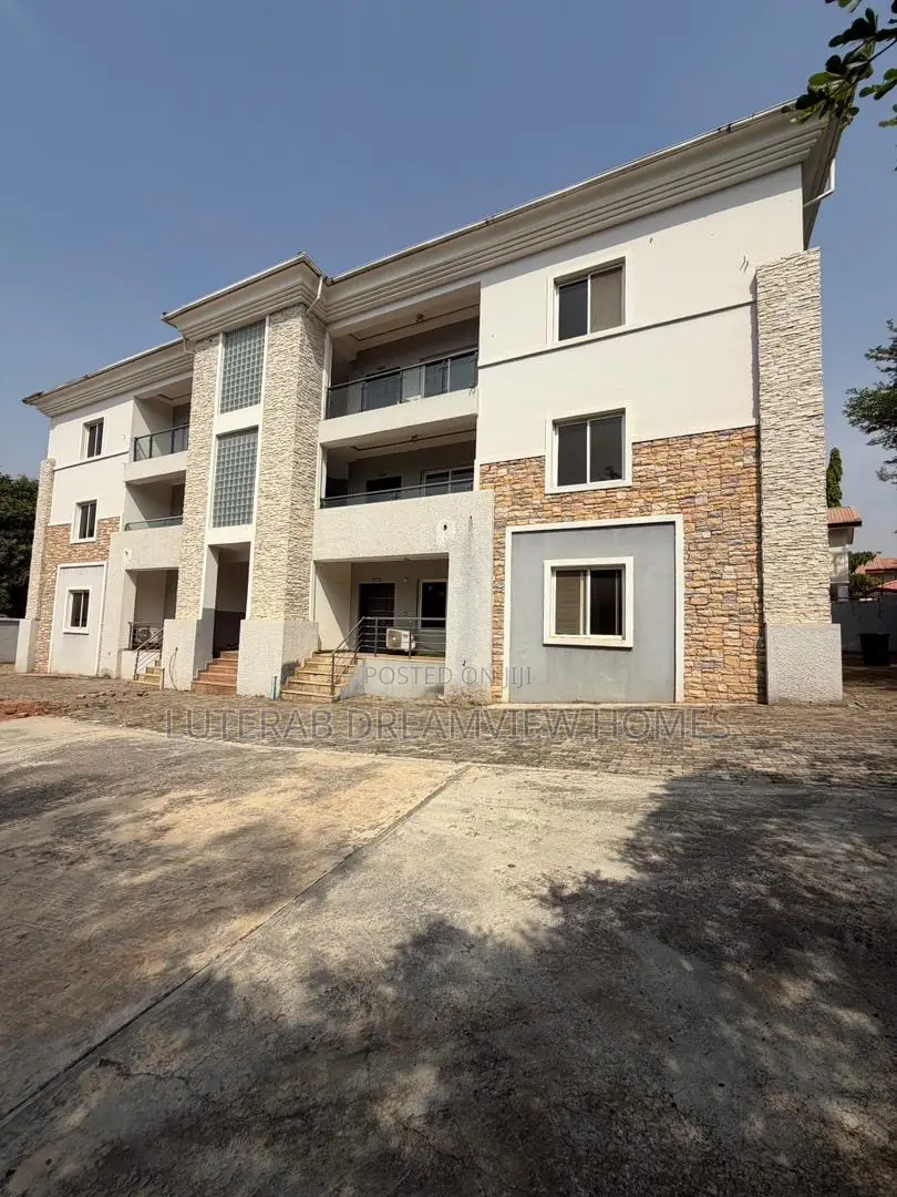 3bdrm Block of Flats in Maitama for rent in Maitama