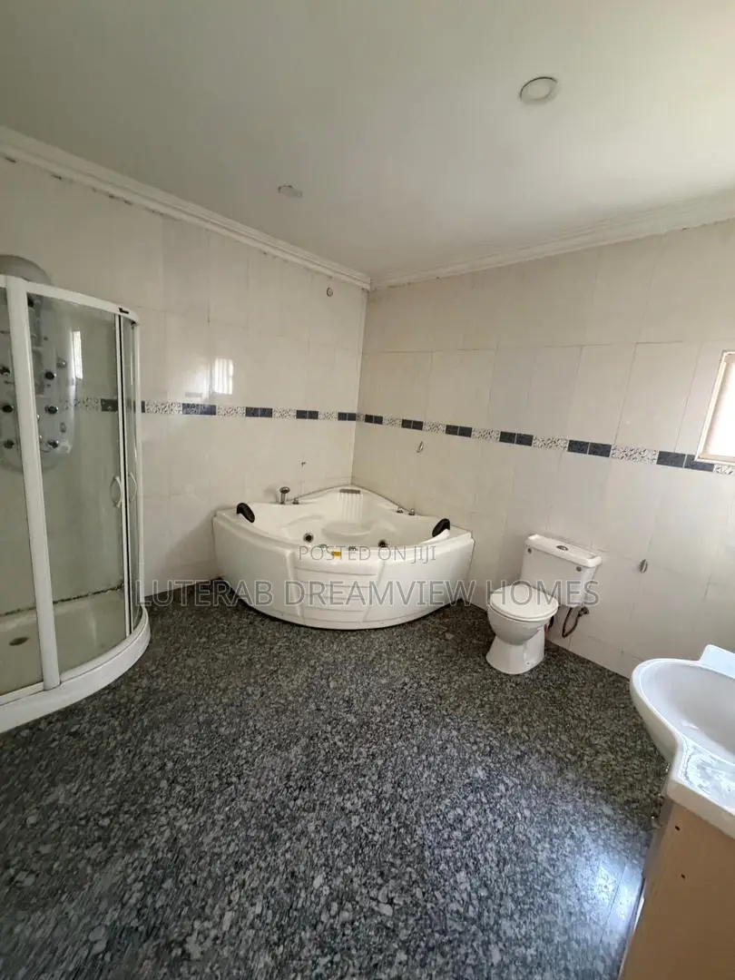 6bdrm Duplex in Maitama for rent in Maitama