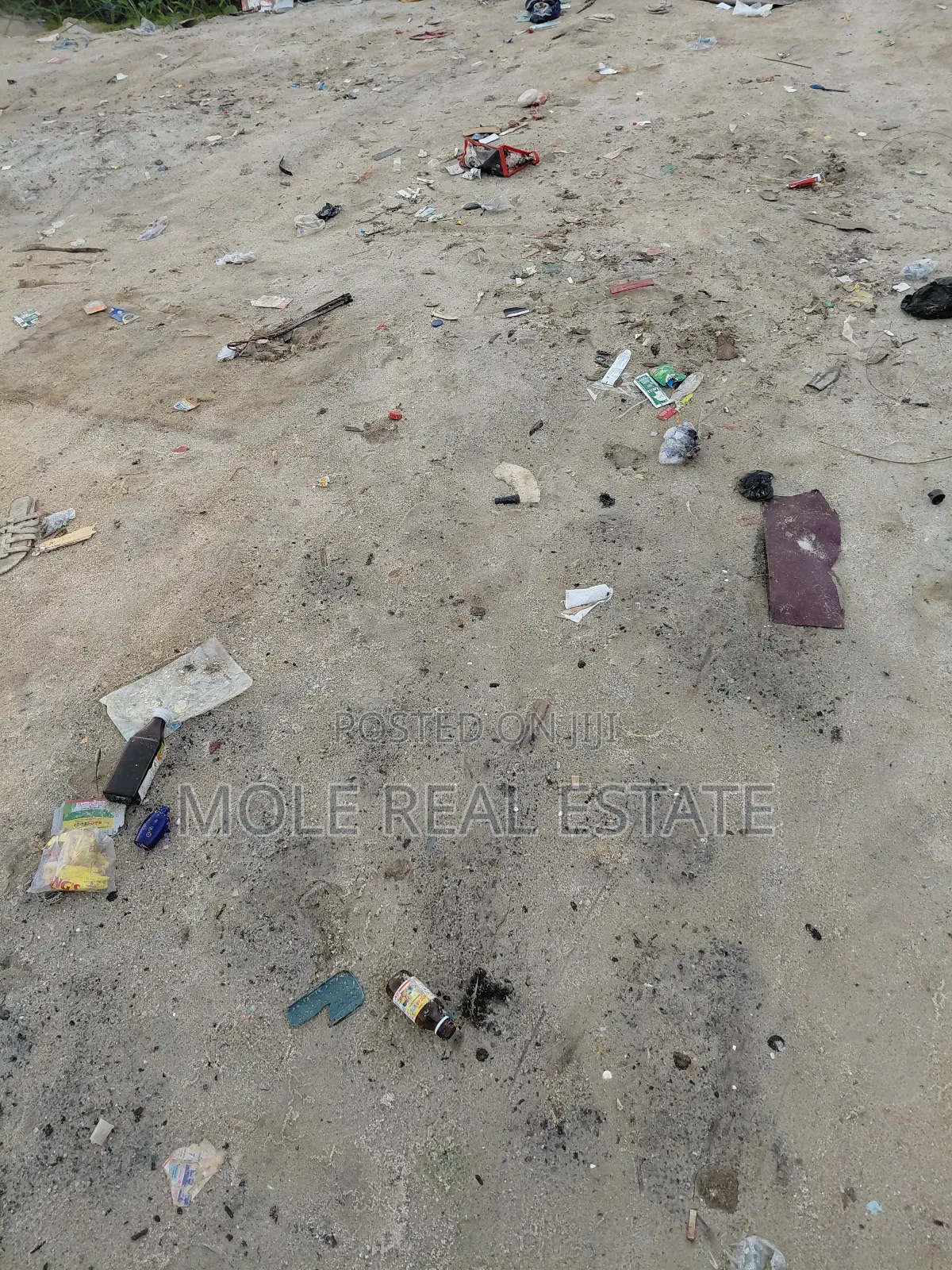 900sqm Plot Facing Shasha Akowonjo Major Road in Akowonjo