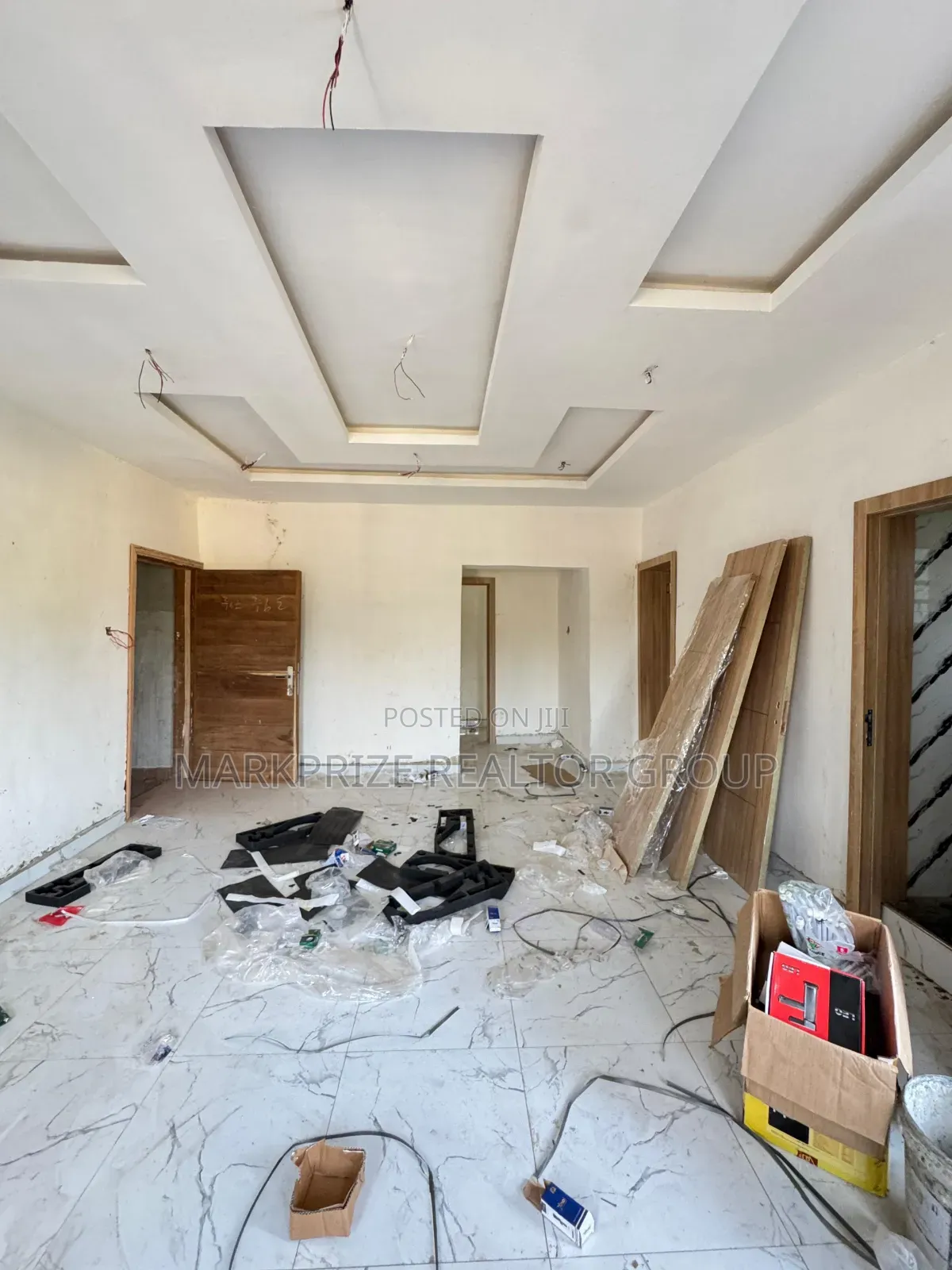 2bdrm Apartment in Yaba for sale in Yaba