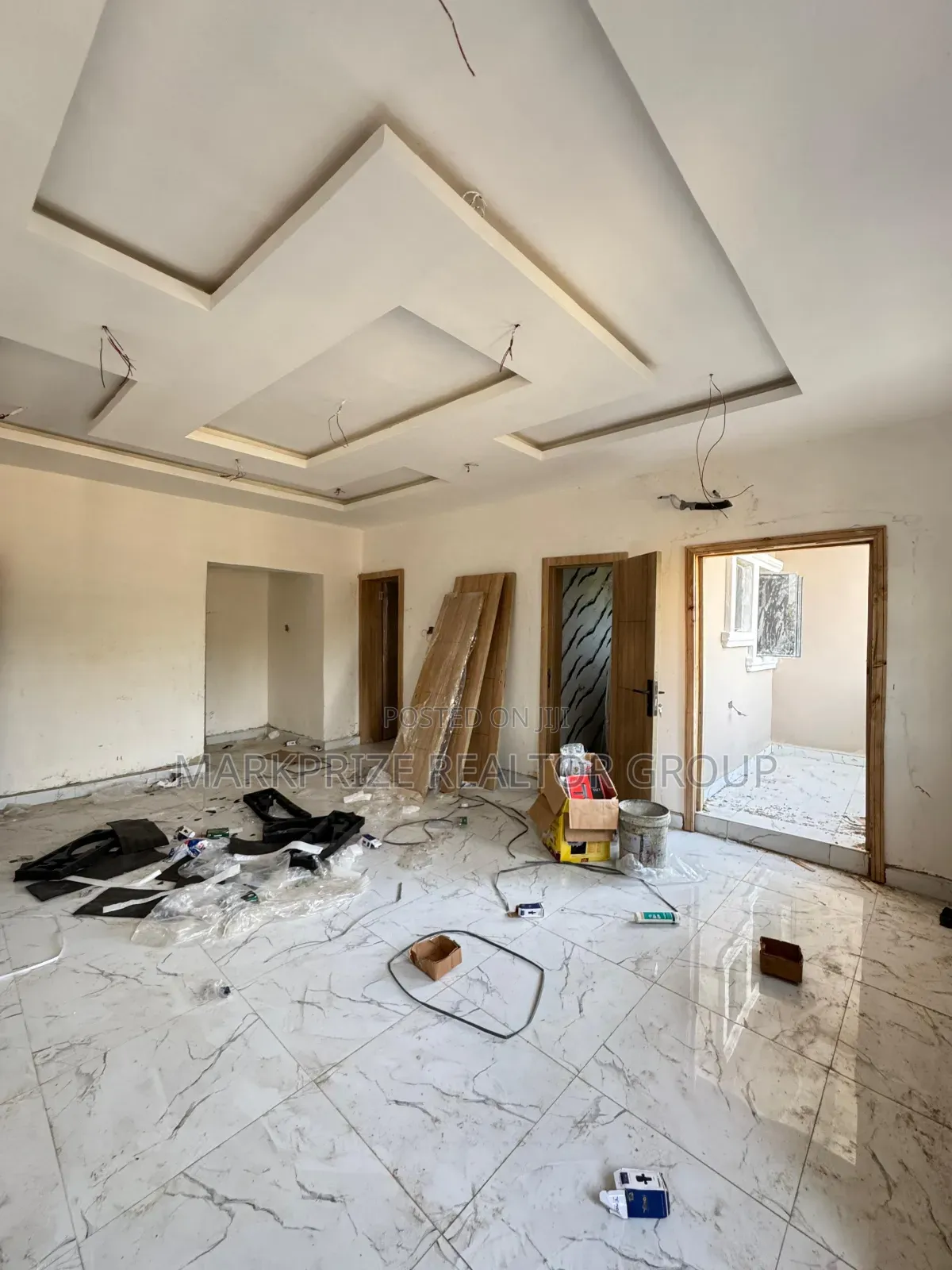 2bdrm Apartment in Yaba for sale in Yaba