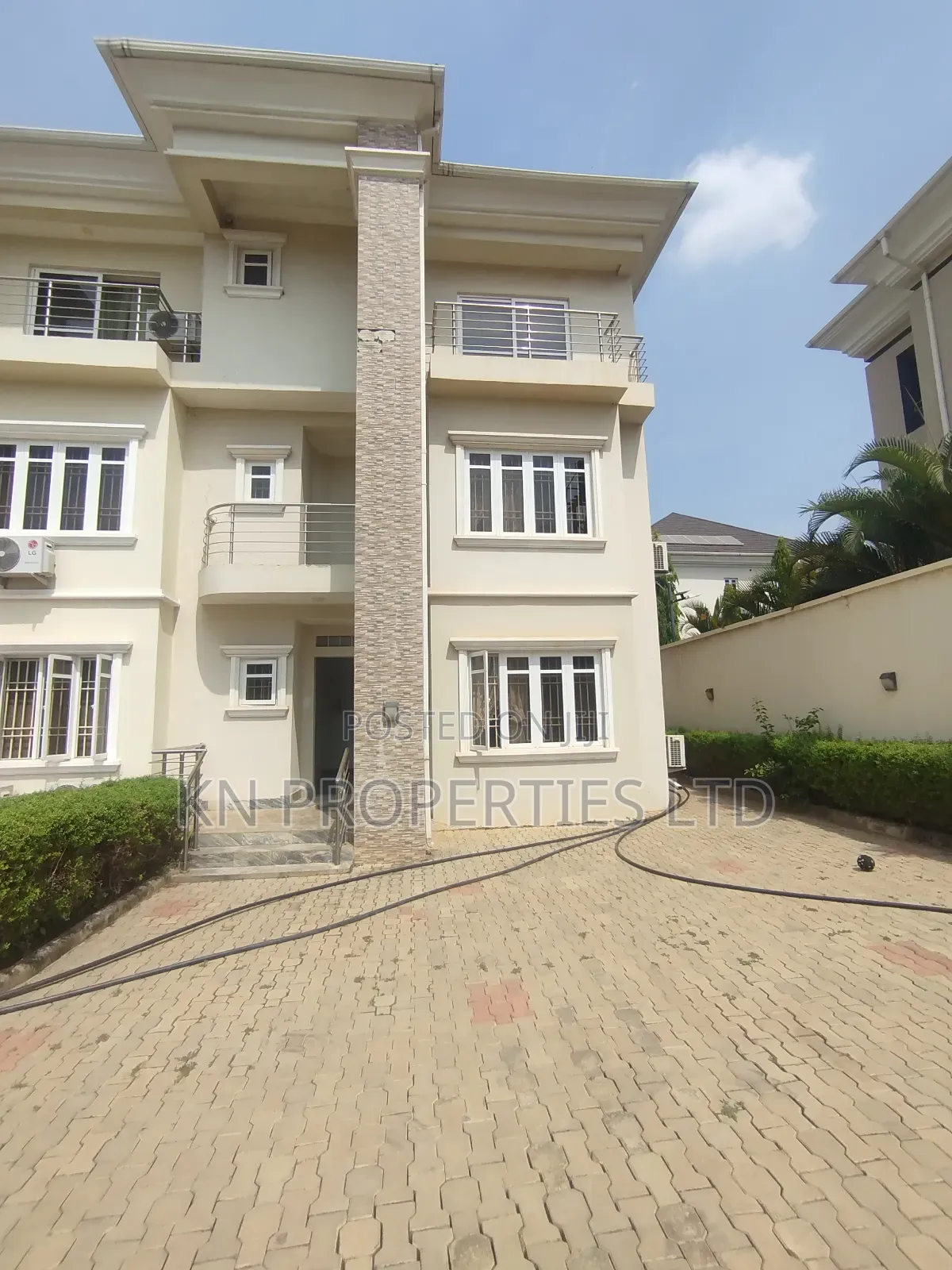 Furnished 4bdrm Duplex in Gusape Main, Guzape District for rent in Guzape District