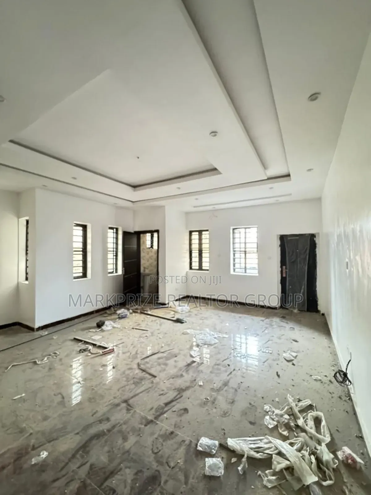 4bdrm Duplex in Surulere for sale in Surulere