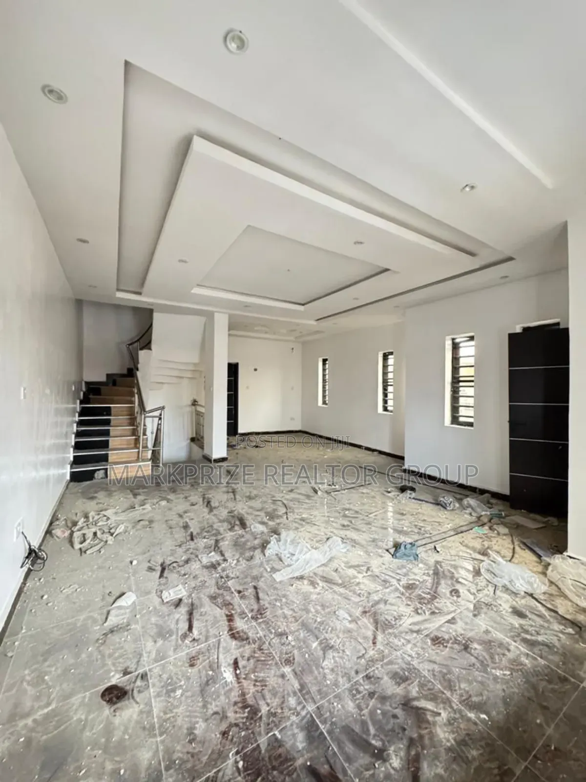 4bdrm Duplex in Surulere for sale in Surulere