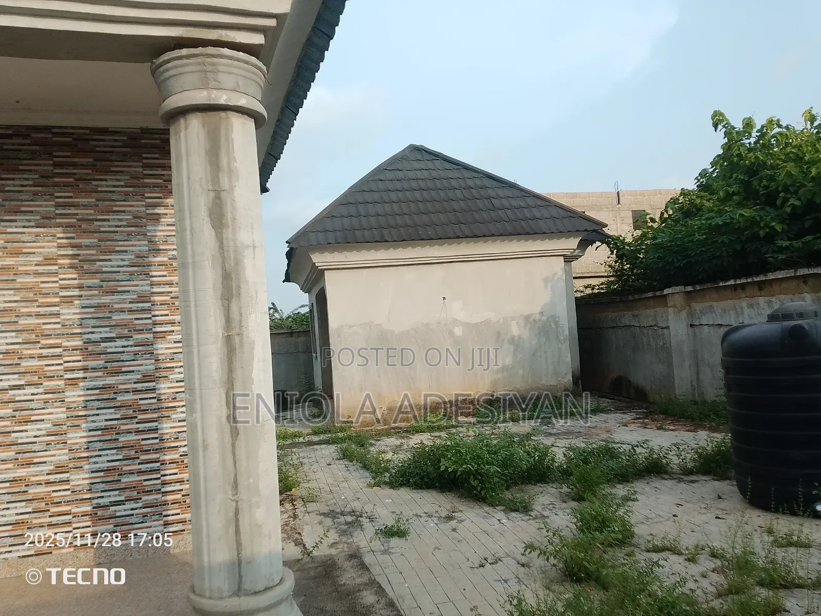 Furnished 3bdrm Bungalow in Ayegbami Estate, Igbogbo for sale in Igbogbo