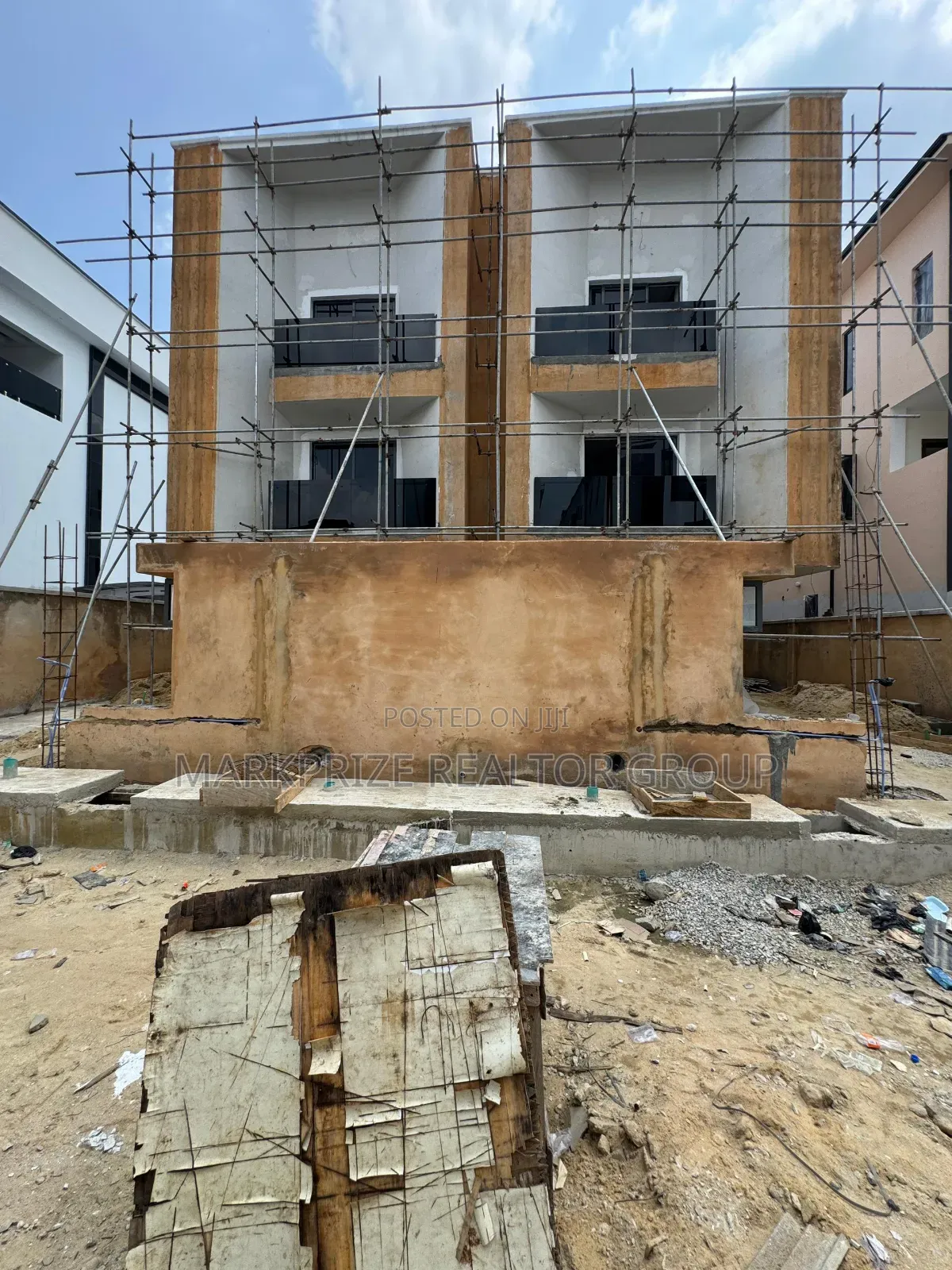 4bdrm Duplex in Ikeja GRA for sale in Ikeja GRA