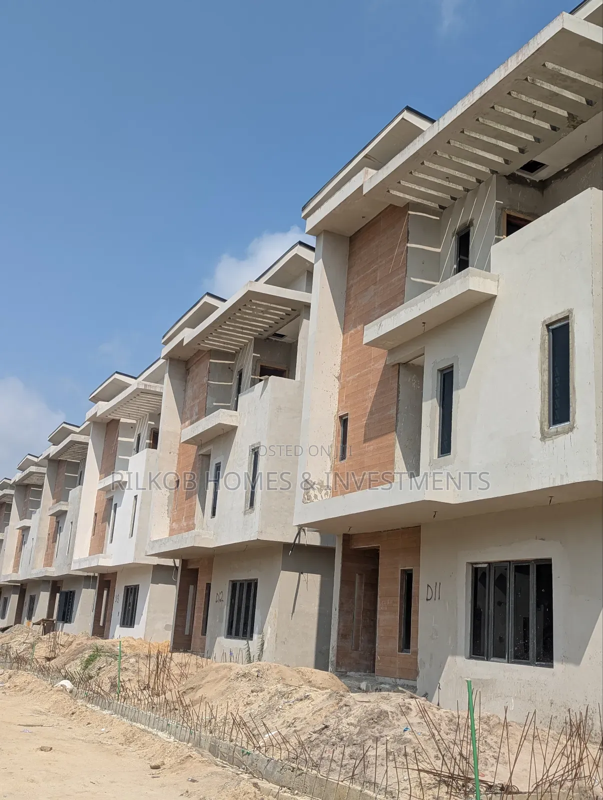 4bdrm Townhouse/Terrace in Ambiance 2, Olokonla for sale in Olokonla