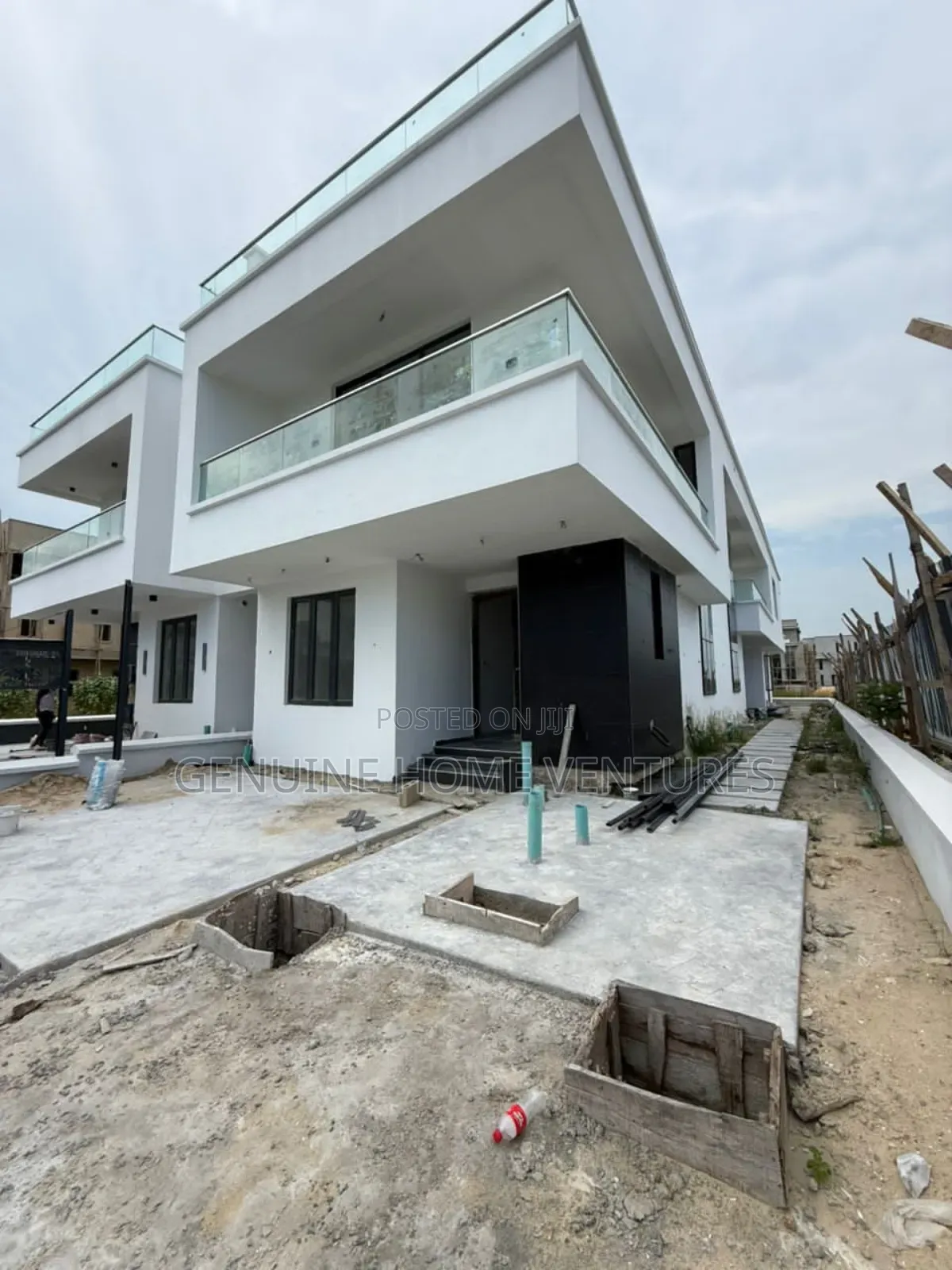 5bdrm Duplex in Ikate for rent in Ikate